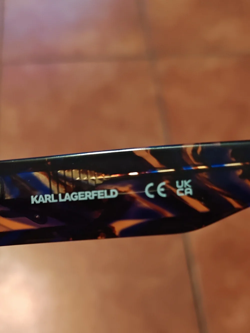Karl Lagerfeld Tortoiseshell Cat-Eye Glasses - Brown & Amber